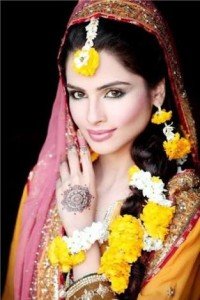 Flower Jewellery for Mehndi