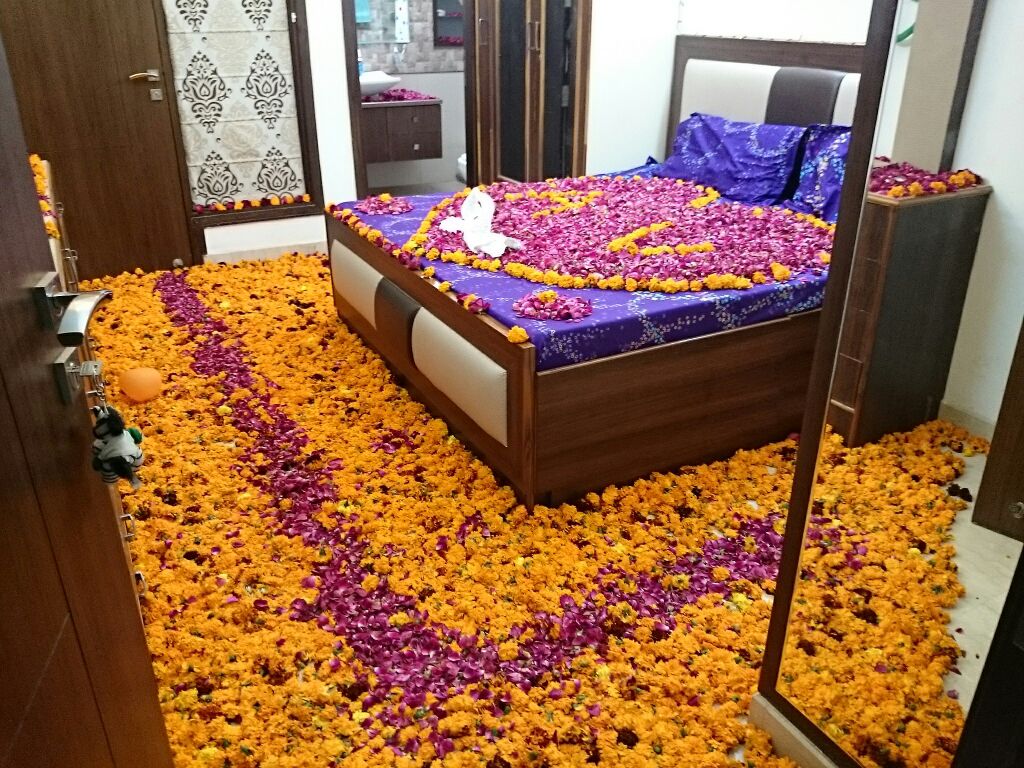 bridal bed room decoration (14) - Florist Chain - Flower Delivery ...