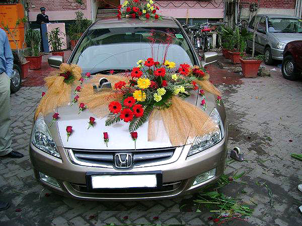 wedding car decoration (47) - Florist Chain - Flower Delivery near me