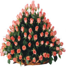 Round arrangement of Roses